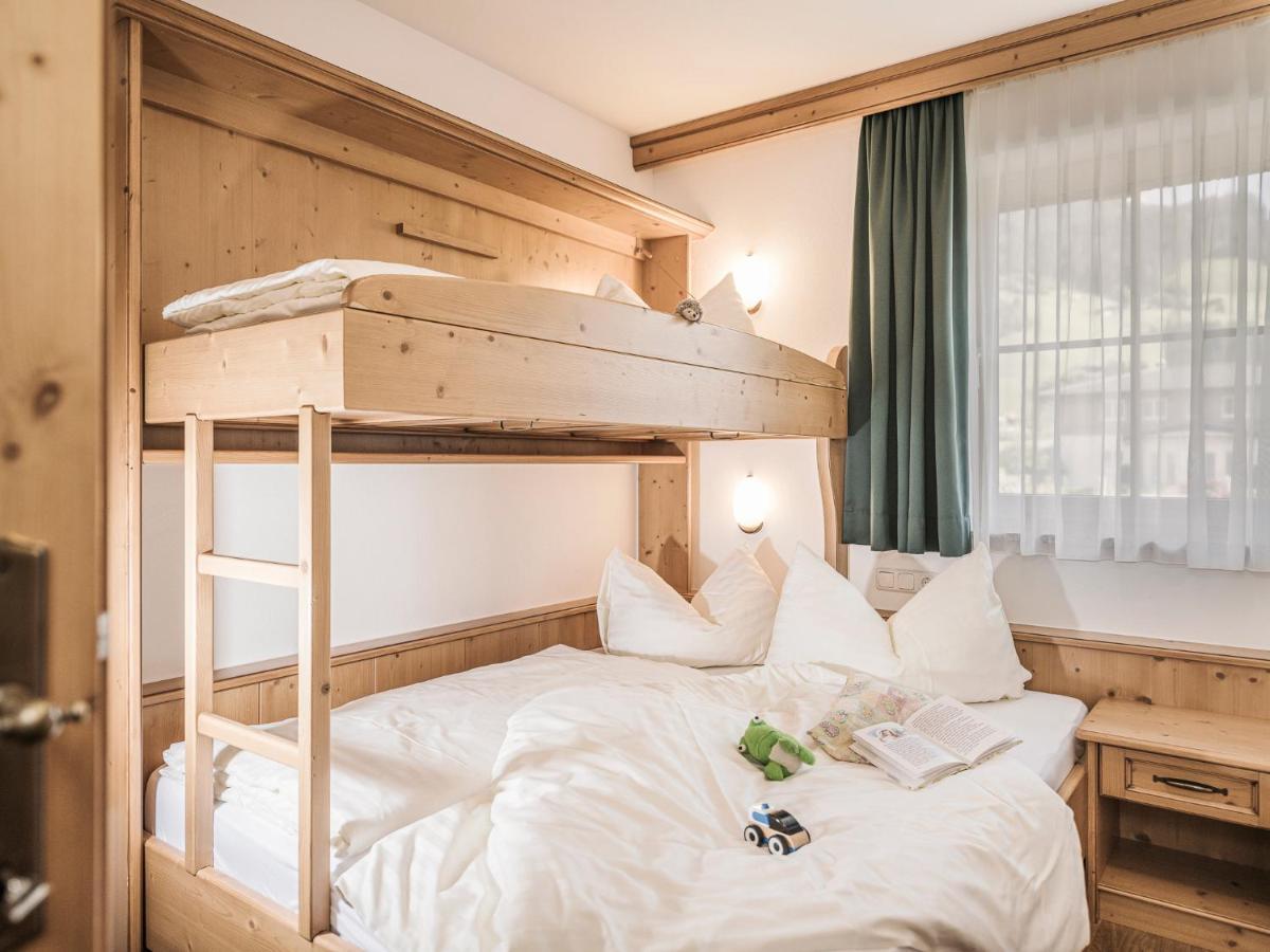 Kinderbauernhof Scharrerhof Hollersbach im Pinzgau Exterior foto